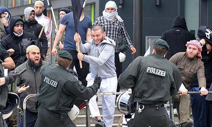 Muslim Refugees Attack Police