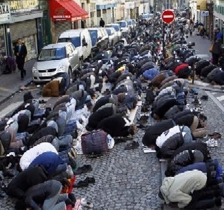 Muslim Street Prayer